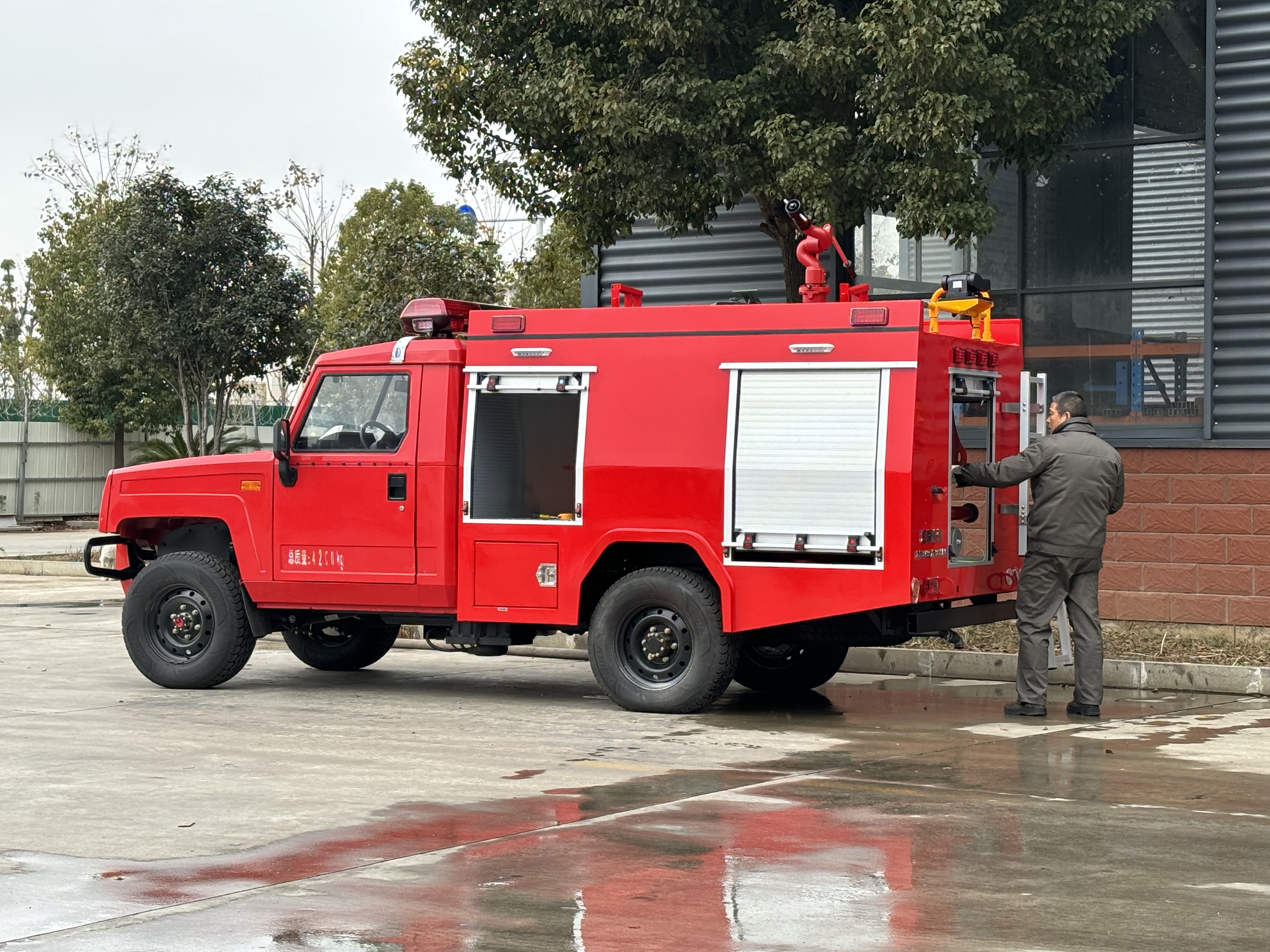 ����2��ԽҰˮ������܇