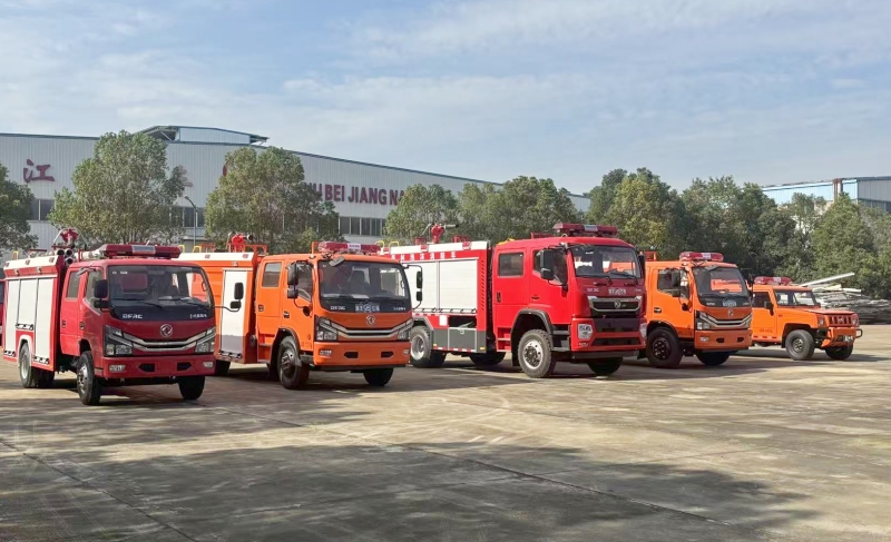 ���(q��)ɭ��ˮ����ĭ����܇�����l(f��)�����ϣ�Ӳ���b�����������ֺ�������